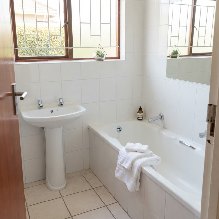 3 Bedroom Property for Sale in Arbeidslus Western Cape